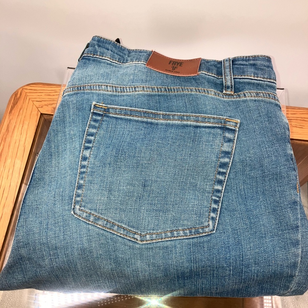 Frye straight leg Jeans